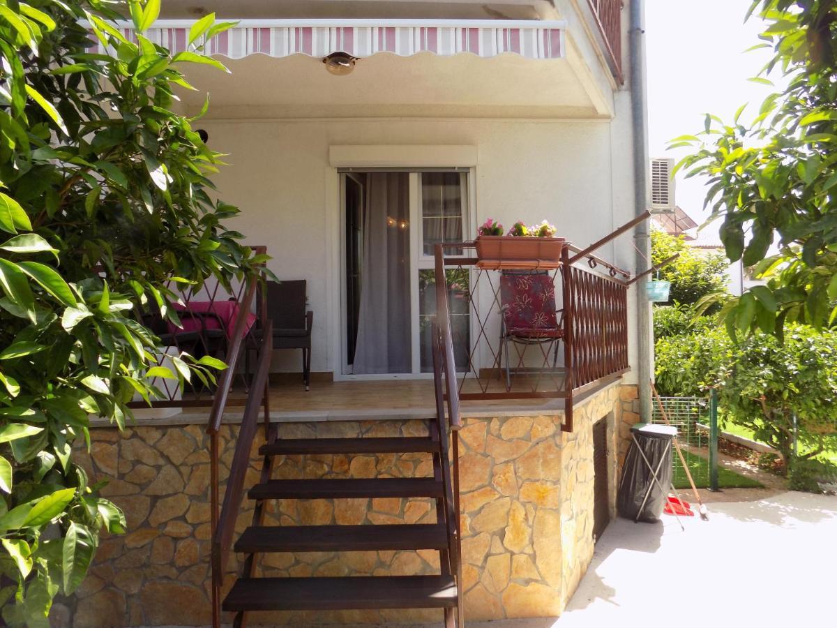 Oriella Apartmans And Room Novigrad  Екстер'єр фото