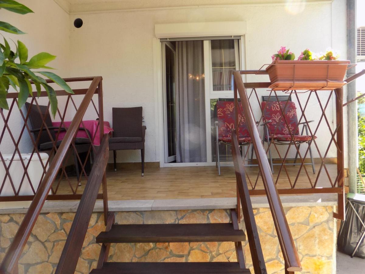 Oriella Apartmans And Room Novigrad  Екстер'єр фото